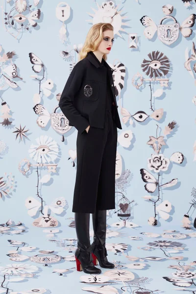 Look 9